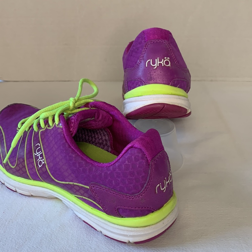 Ryka Dynamic Training Shoes - Picture 3 of 6